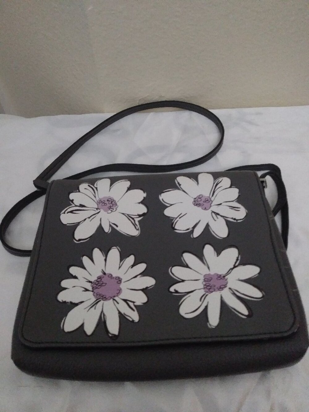 Vera Bradley Cross-body Bag Quite Shade Gray